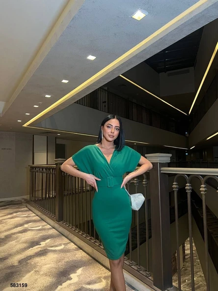 Kadın Dalgıç Krep V Yaka Ve Sırt Dekolte Detaylı Elbise - Resim 2