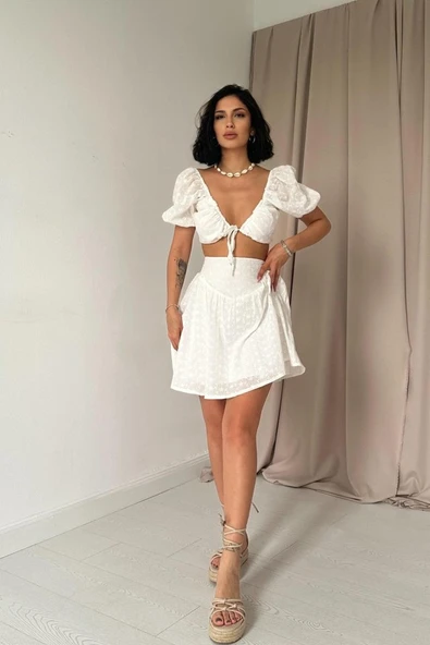 Ekru Brode Crop Ve Mini Etek Takım ürün görseli