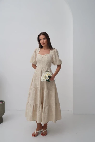 Bej Süs Düğmeli Balon Kollu Elbise - Resim 3