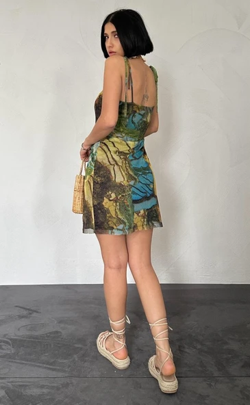 Desenli Askılı Bastik Elbise - Resim 3