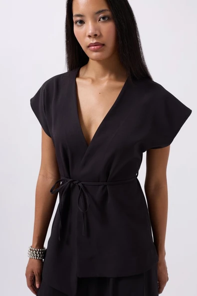 Bağcık Detay Yelek - Resim 3