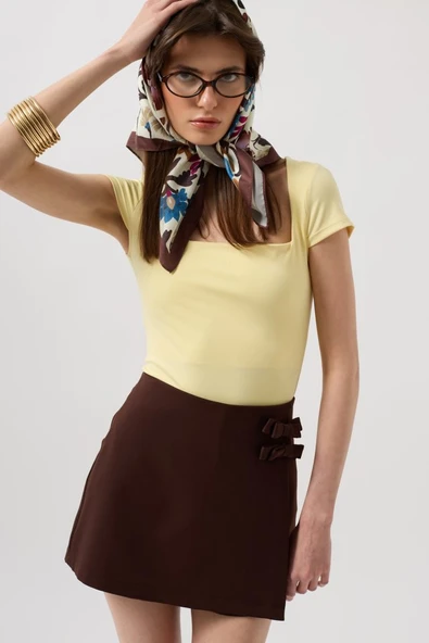 Fiyonk Detay Mini Etek - Resim 3