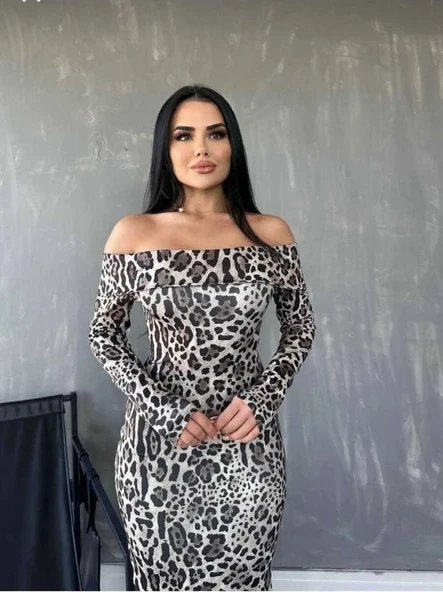 Kadın Madonna Yaka Dalgıç Kumaş Leopar Desen Maxi Boy Derin Yırtmaçlı Elbise - Resim 4