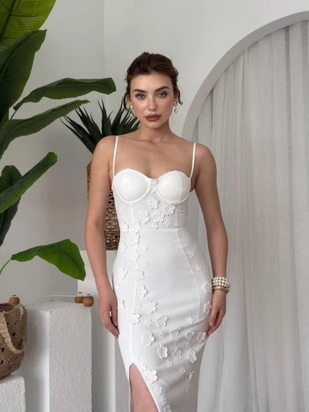 Stor Gül Detaylı Elbise ürün görseli