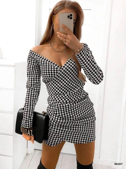 Kadın Kazayağı Desenli Kruvaze Yaka Mini Krep Elbise ürün görseli