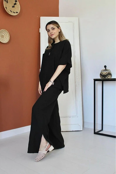 Siyah V Yaka Takım ürün görseli