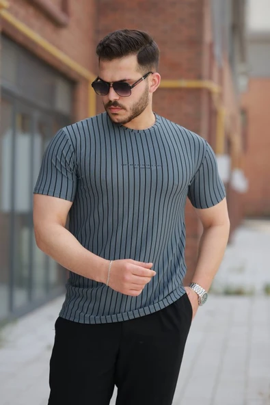 Erkek Dikey çizgili Ottoman Kumaş Kısa Kollu T-shirt ürün görseli