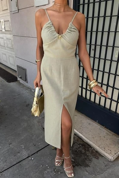 Göğsü Aksesuarlı Önü Yırtmaçlı Elbise 2899 - Resim 3