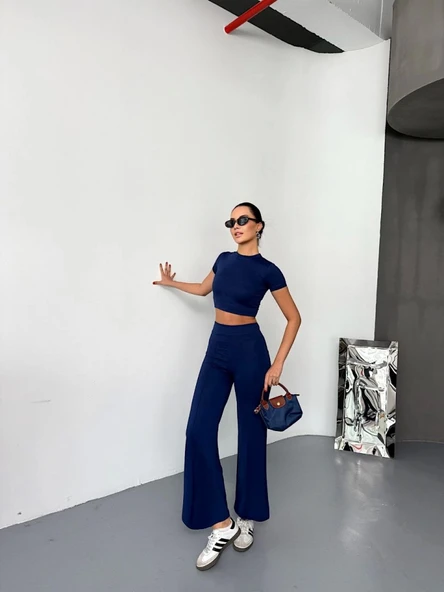 Osy Modal Yumuşak Dokulu Kumaş Kısa Kollu Crop Alt Ispanyol Paça Pantalon Ikili Takım - Lacivert - Resim 2