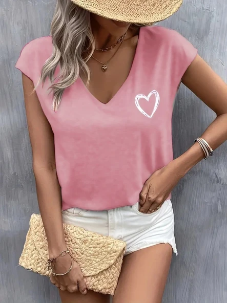 Kadın Kısa Kollu V Yakalı Kalp Baskılı Viskon Bluz - Resim 2