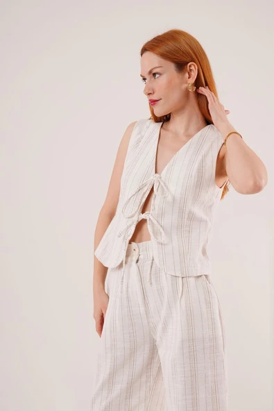 Ön Bağlama Detaylı Yelek Ve Pantolon Ekru Çizgili İkili Takım - Resim 4