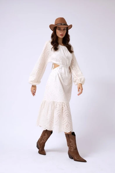 Sırt Dekolteli Brode Elbise - Resim 2