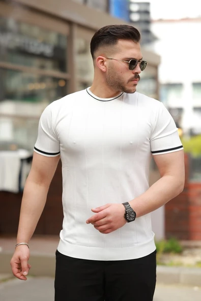 Erkek Bisiklet Yaka çizgi Desenli Ribanalı Kısa Kollu Tshirt ürün görseli