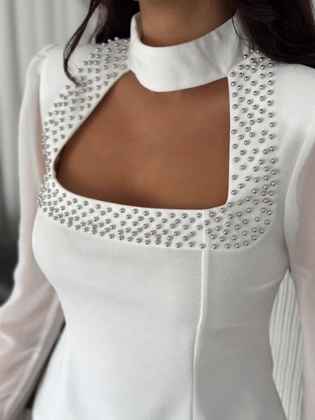Kolları Şifon Göğüste İnci Boncuk Detaylı Bluz - Beyaz - Resim 2