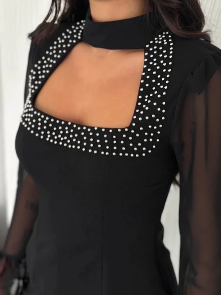 Kolları Şifon Göğüste İnci Boncuk Detaylı Bluz - Siyah - Resim 2