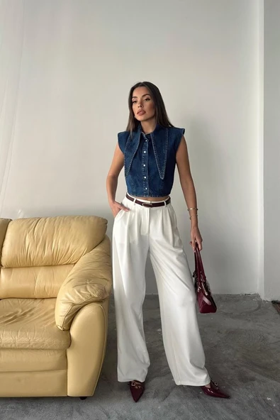 Mavi Yaka Detaylı Denim Crop ürün görseli