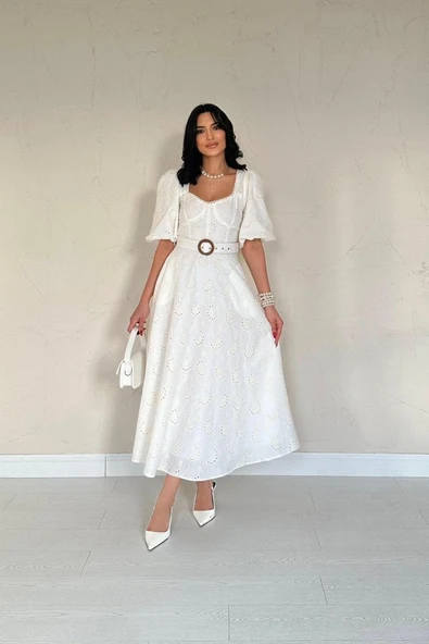 Ekru Göğüs Kup Detaylı Kemerli Brode Elbise - Resim 2