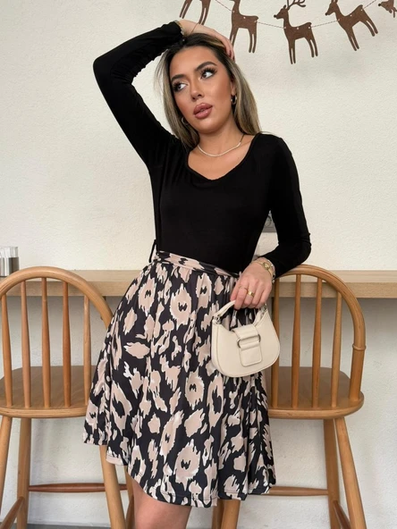 Kadın Uzun Kollu Kare Yaka Viskon Bluz Alt Süprem Baskılı Belden Kuşaklı Kısa Elbise ürün görseli