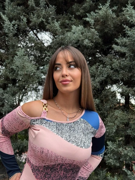 Kadın Uzun Kollu Tek Omuzu Askı Toka Detaylı Kısa Dalgıç Elbise - Resim 6