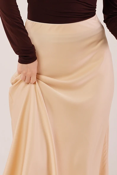 Çan Kesim Midi Krem Saten Etek - Resim 2