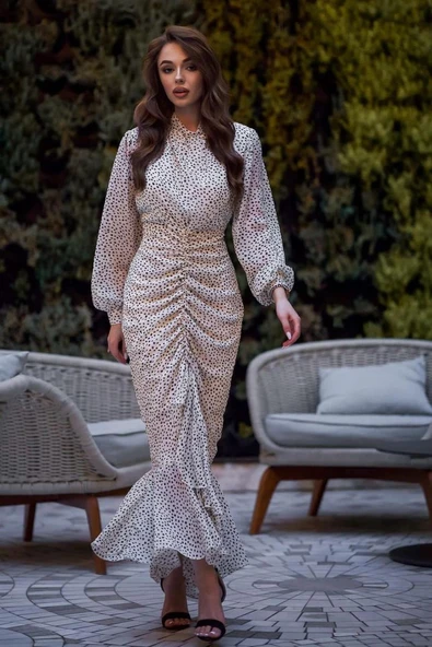 Bej Balık Şifon Elbise ürün görseli