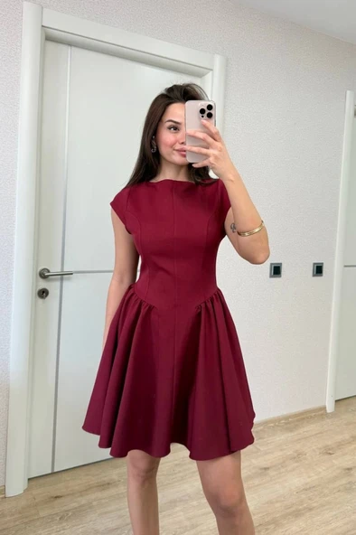 Sırt Dekolteli Çan Detaylı Mini Elbise - Bordo ürün görseli