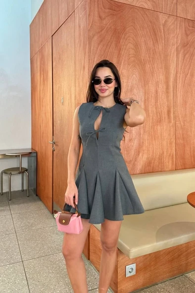 Bağcık Detaylı Kolsuz Mini Elbise - Antrasit ürün görseli