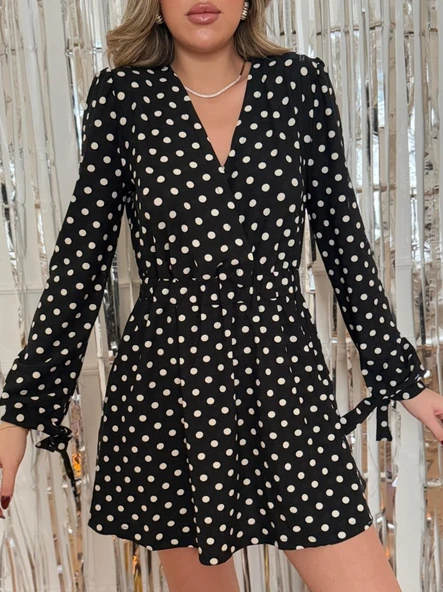 Kadın Yılbaşı özel Uzun Kollu Kruvaze Yaka Puantiyeli Desen Krep Mini Boy Elbise - Resim 5