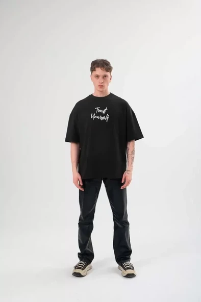 Unisex Bisiklet Yaka Baskılı Oversize T-Shirt - Siyah ürün görseli