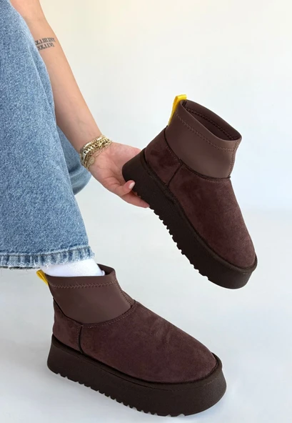 Pabucmarketi Kahve Süet Kadın Düz Bot ürün görseli