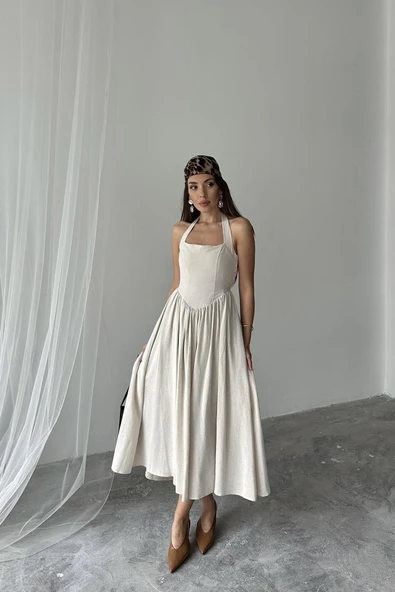 Bej Boyundan Bağlamalı Keten Elbise ürün görseli