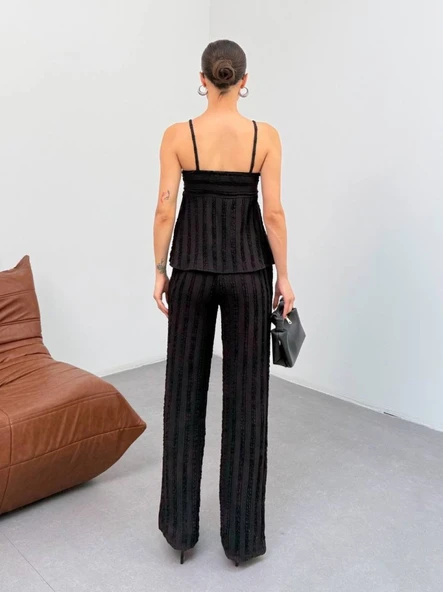 Kadın Siyah Dokulu Askılı Üst Ve Bol Paça Pantolon 2’li Takım - Resim 5