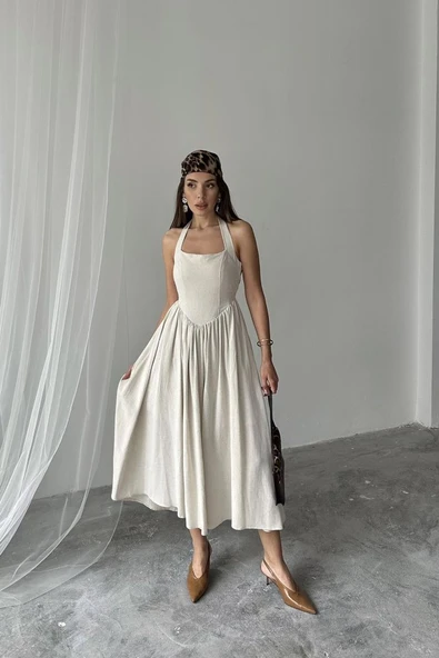 Bej Boyundan Bağlamalı Keten Elbise - Resim 4