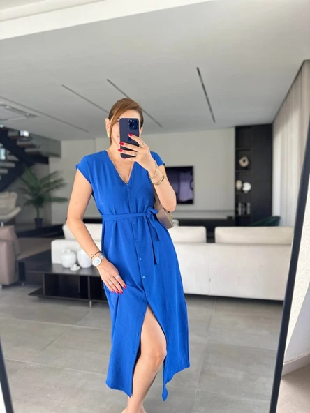 Kadınn V Yaka Düğme Detay Kuşak Dahil Elbise - Resim 2