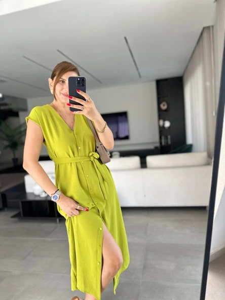 Kadınn V Yaka Düğme Detay Kuşak Dahil Elbise - Resim 2