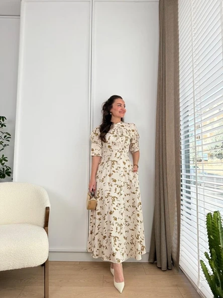 Ekru Yakası Bağlama Detaylı Elbise ürün görseli