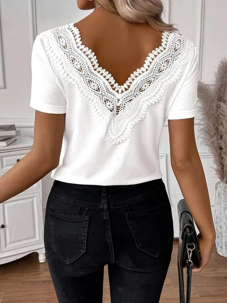 Kadın Kısa Kollu V Yakalı Arkası Dantelli Viskon Bluz ürün görseli