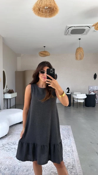 Kadın Bisiklet Yaka Eteği Volanlı Bürümcük Elbise - Resim 3