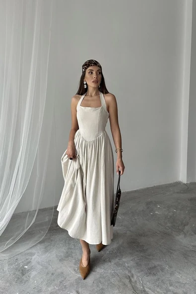 Bej Boyundan Bağlamalı Keten Elbise - Resim 3