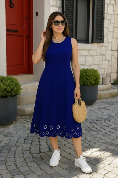 Kadın Kolsuz Etek Ucu Lazer Kesim çiçek Desenli Midi Boy Ithal Krep Elbise ürün görseli