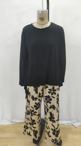 Kadın Uzun Kollu Bisiklet Yaka Asimetrik Kesim Detaylı Viskon Bluz Ve çiçek Desenli Iki Iplik Pantolon - Resim 6