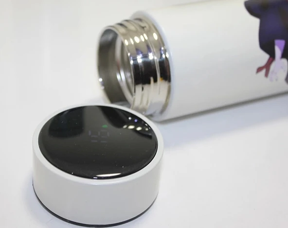 Anime Baskılı Digital Göstergeli Termos 500 Ml Alk381 - Resim 2