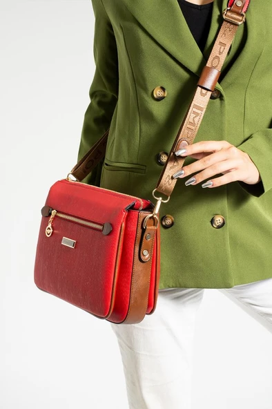 Kadın Postacı Çanta 27*20 Cm Çapraz Askılı Omuz Çantası Suni Deri Ayarlanabilir Askı - Resim 10