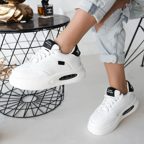 Chris Beyaz Cilt Siyah Detaylı Bağcıklı Spor Ayakkabı - Resim 4