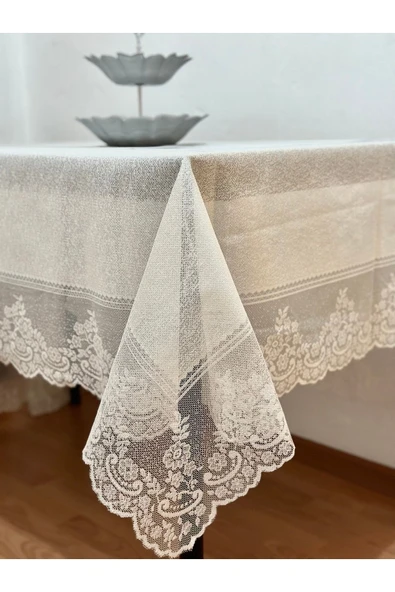 Madame Clean Home Çini Desenli Dertsiz Leke Tutmaz Dantelli Masa Örtüsü Krem 160x220 Cm - 1