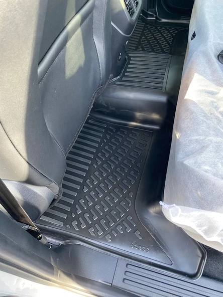 Yeni Ford Ranger Havuzlu Paspas 2023 - 6