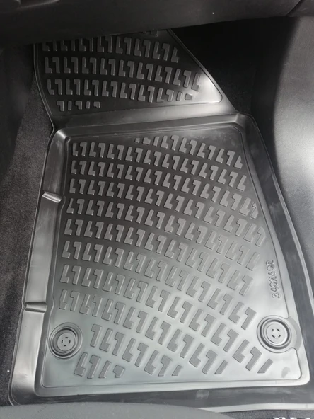 Fiat Egea Sedan 3D Havuzlu Paspas Rizline Marka - Resim 4