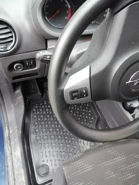 Opel Corsa D 3D Havuzlu Paspas - 1