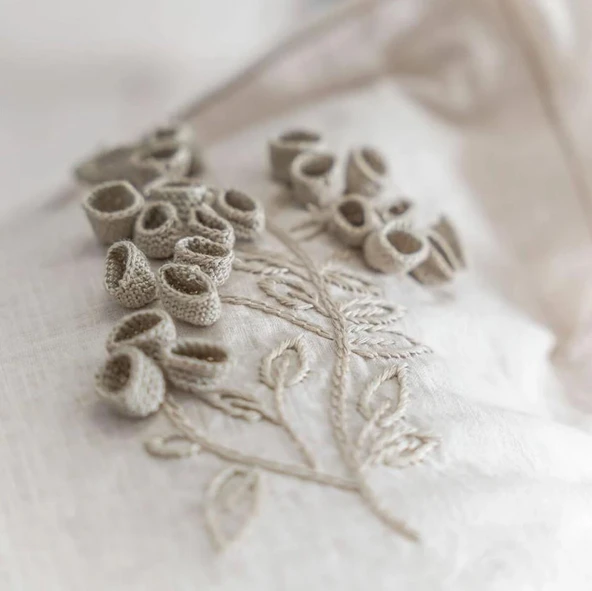 Ecocotton Masal Battal Boy Nevresim Takımı %100 Organik Pamuk Keten El Nakışlı Bej CK - Resim 2