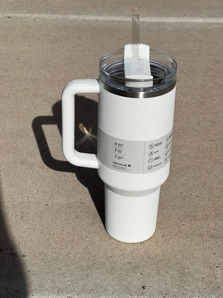 Stanley Quencher Pipetli Termos 1,18 L beyaz - Resim 2